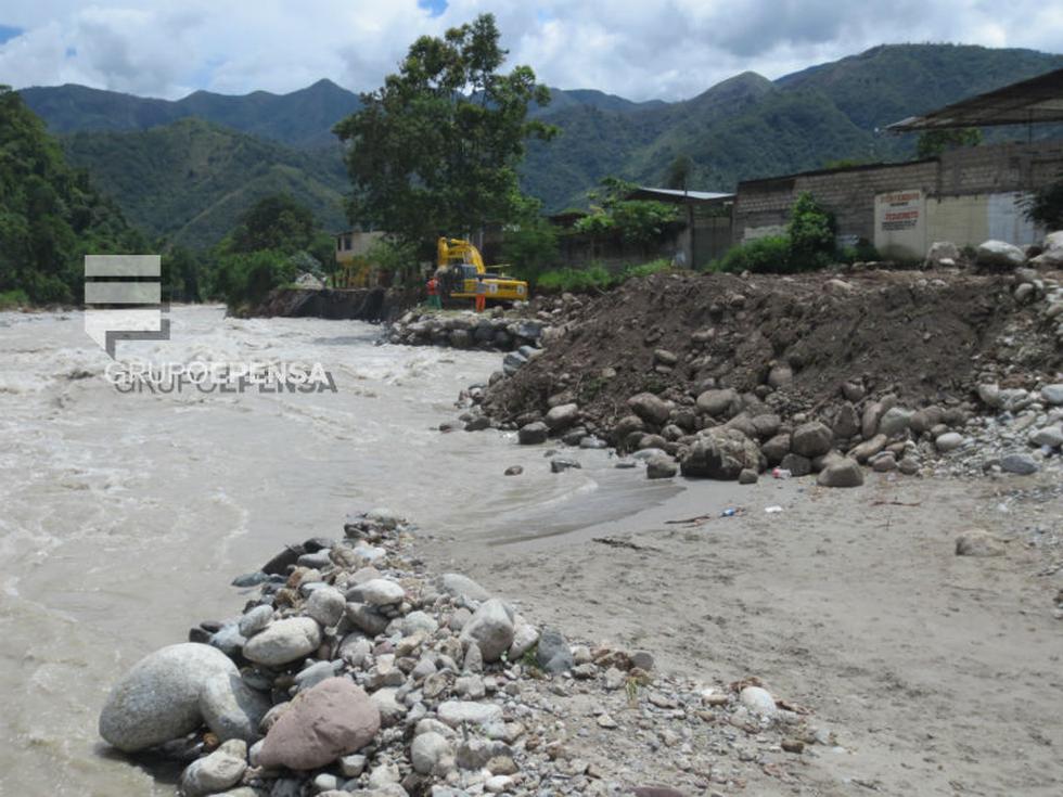 Río Tarma amenaza con arrasar malecón y loza deportiva