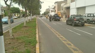 Retiran los bolardos de la avenida Miraflores en Trujillo