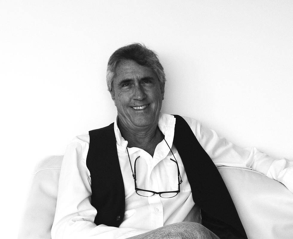 Gerardo Figueroa presenta su libro "Hallazgos y extravíos"