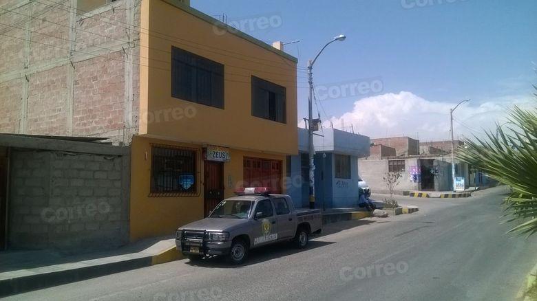 Asesinan a diseñador gráfico en su vivienda