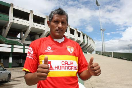 Angelo Cruzado, con ganas de anotar a su exequipo Intigas