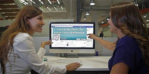 Wikimujeres: Comunidad virtual que reúne a 26 mil usuarias