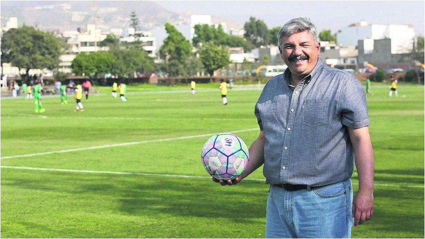 Alberto Beingolea: “El fútbol tiene que servirnos para ser felices”
