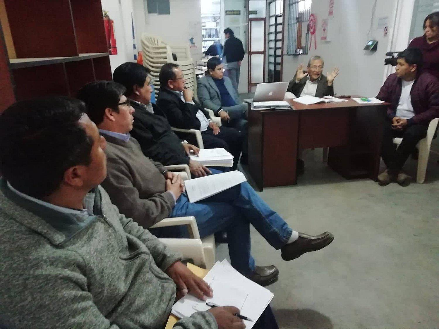 Pobladores rechazan paralización de obra Pallcca en Quinua