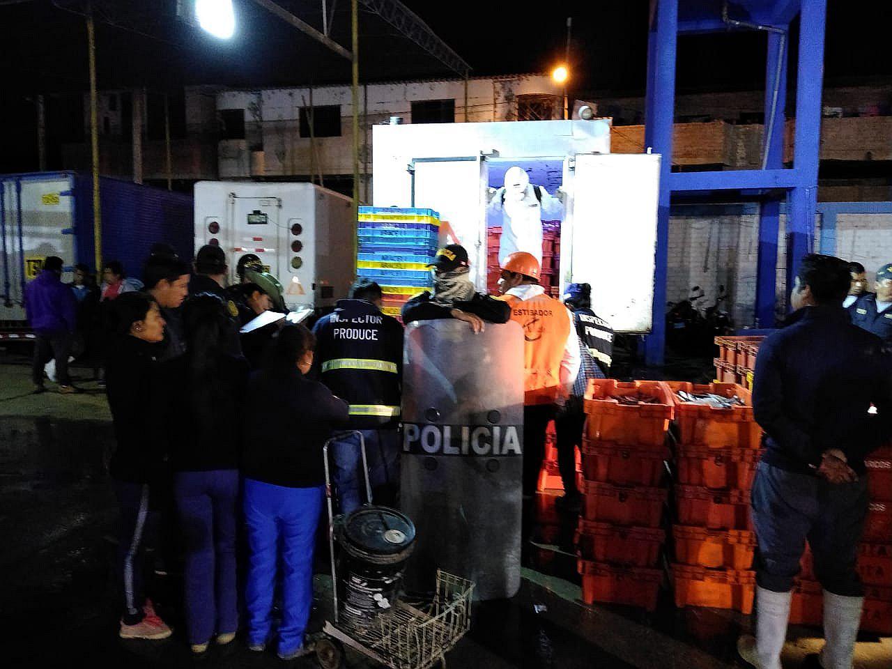 Fiscalía decomisa 4,000 kilos de pescado en el terminal pesquero de Sullana