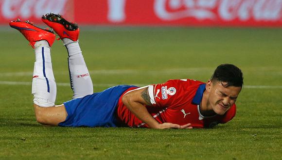 Perú vs. Chile: así quedó la espalda de Aránguiz tras patada de Carlos Zambrano