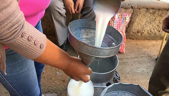 Gloria dejará de comprar leche a 5 mil ganaderos de Arequipa