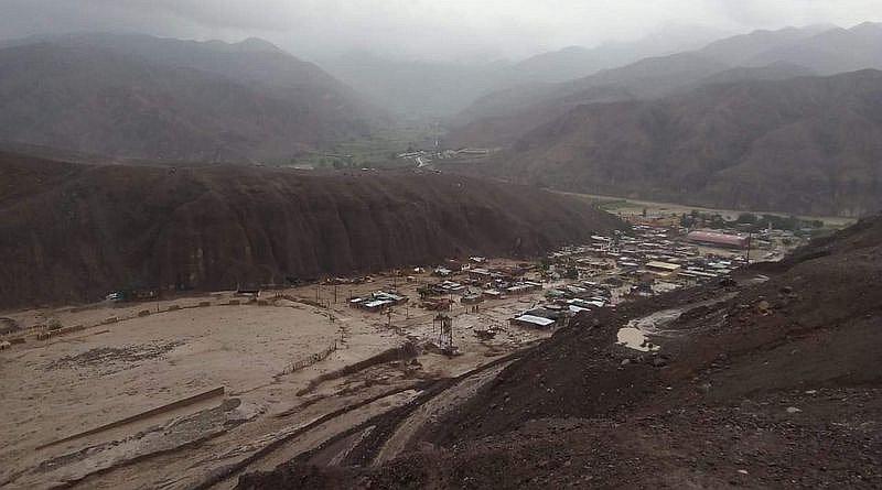 Huaico arrasa el centro poblado de Mirave (VIDEO)