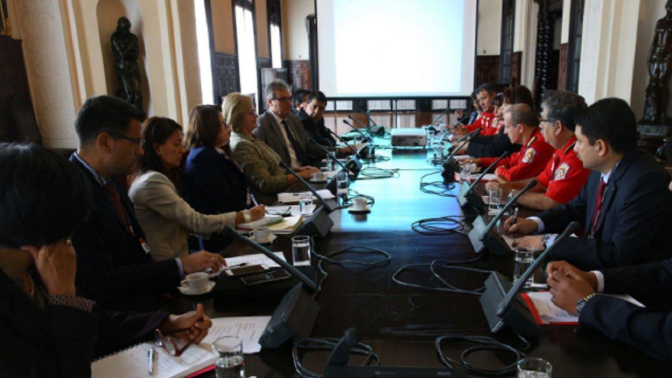 Nancy Lange se reunió con los Bomberos para impulsar más apoyo a sector