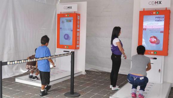 México combate obesidad entregando condones gratis