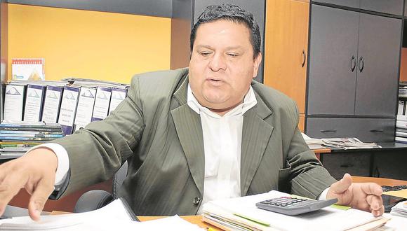 Fiscalía acoge denuncia por lavado contra Roberto Briceño 