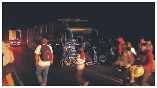 Bus choca mototaxi y mata a dos personas en Lambayeque