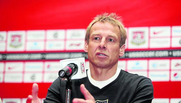 Jürgen Klinsmann seguirá como entrenador de EE.UU.
