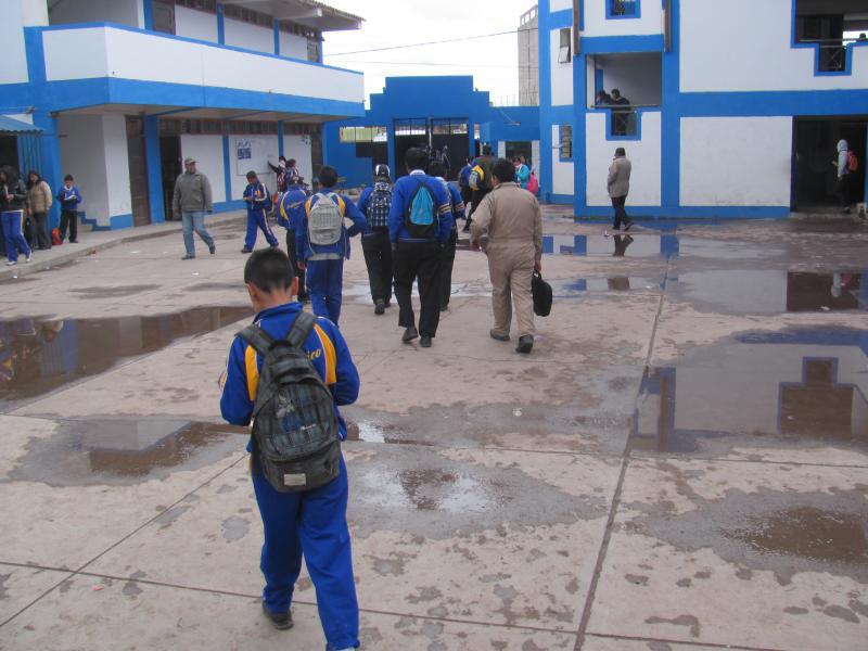 Sancionan a colegio María Auxiliadora por suspender clases