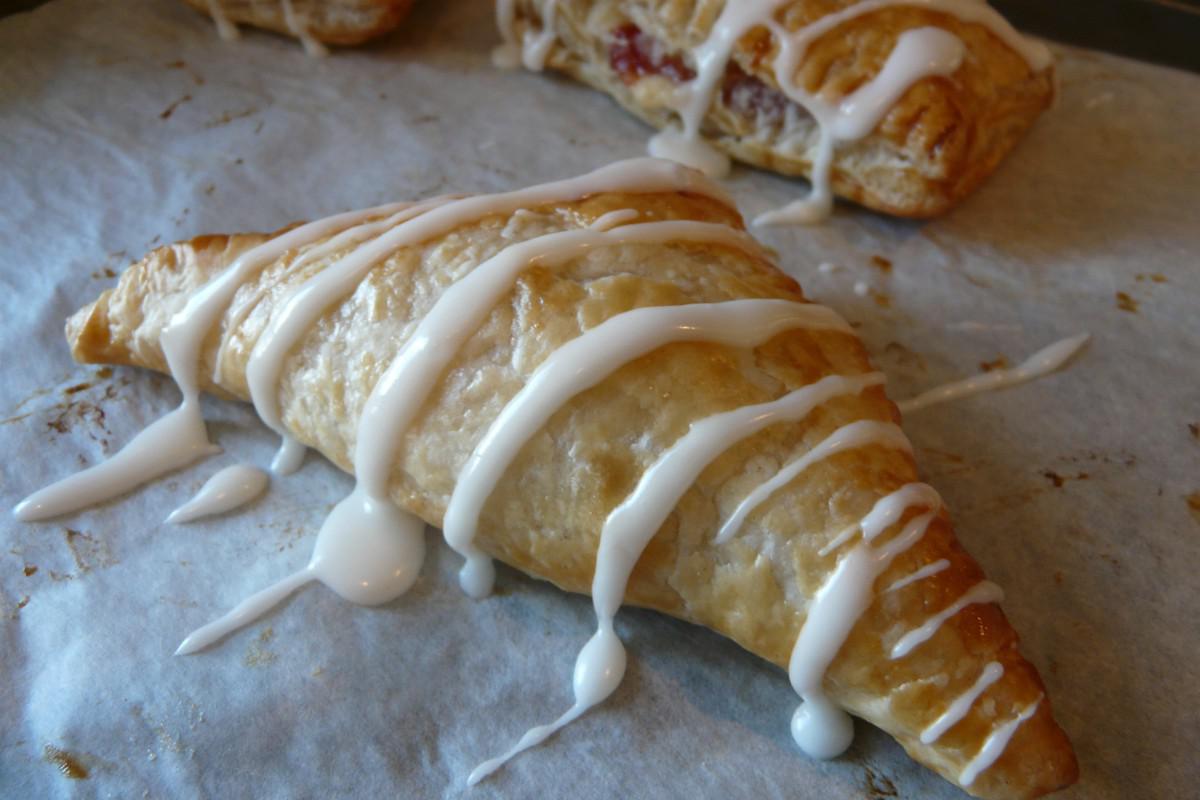 Pastelitos de guayaba y queso crema. (Emily | Flickr)