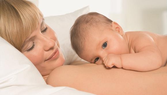 Lactancia materna prolongada aumenta inteligencia e ingresos económicos