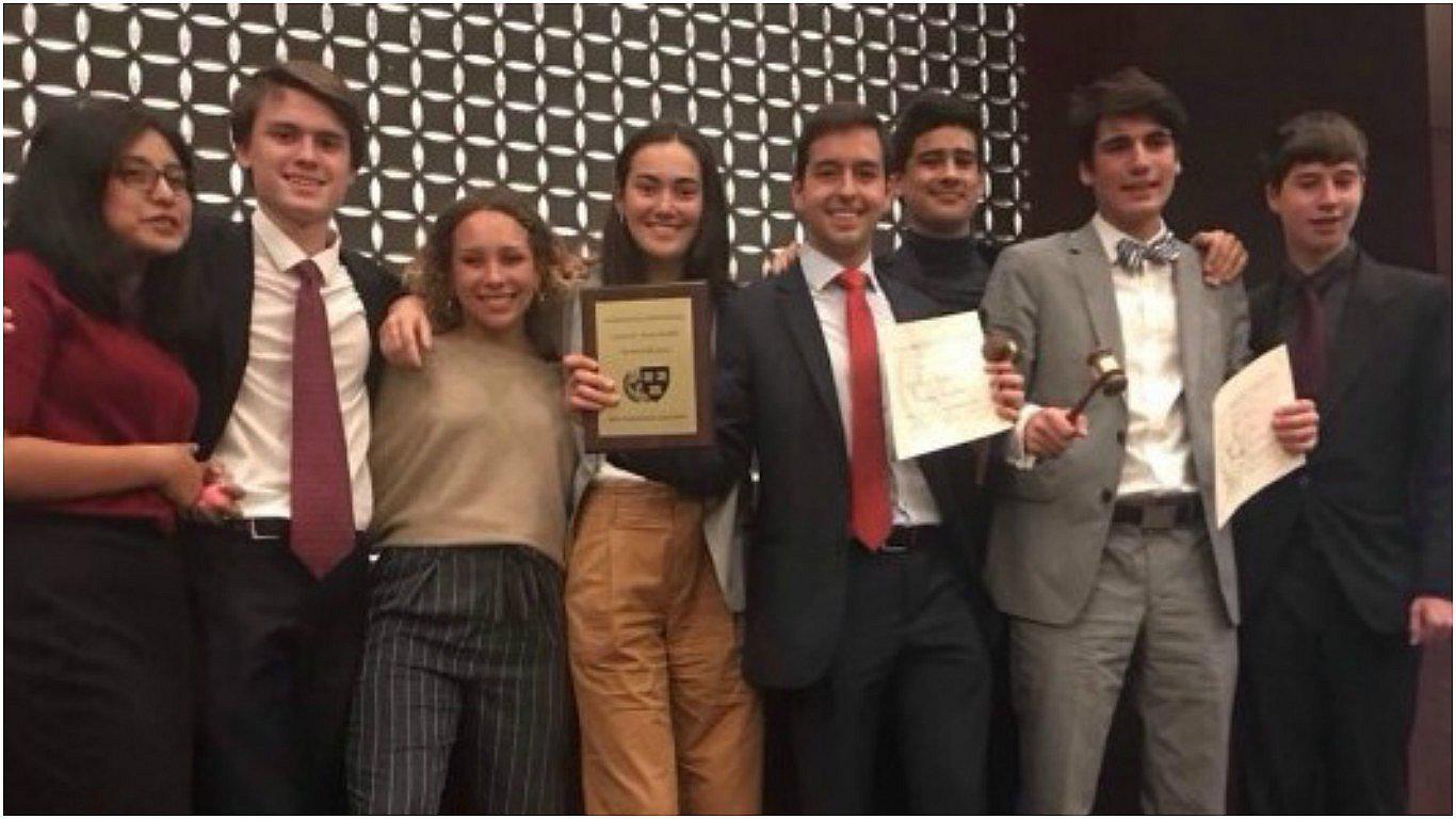 Escolares peruanos ganan concurso organizado por Harvard y ONU