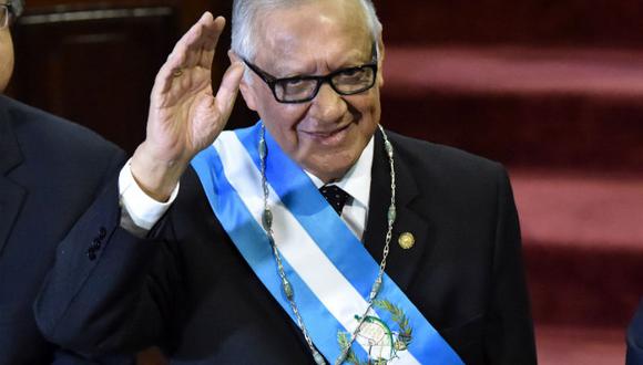 Guatemala: Vicepresidente juramentó en reemplazo de Otto Pérez