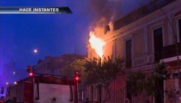 Incendio se registra en vivienda del Cercado de Lima 