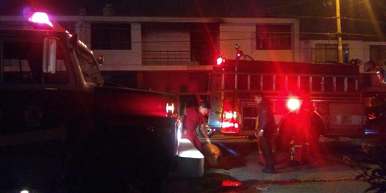 Septuagnearia salva de morir quemada en incendio de su vivienda 