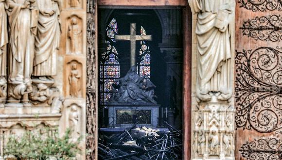 ¿Qué piezas históricas se dañaron y cuales se salvaron en el fuego de Notre Dame? (FOTOS)