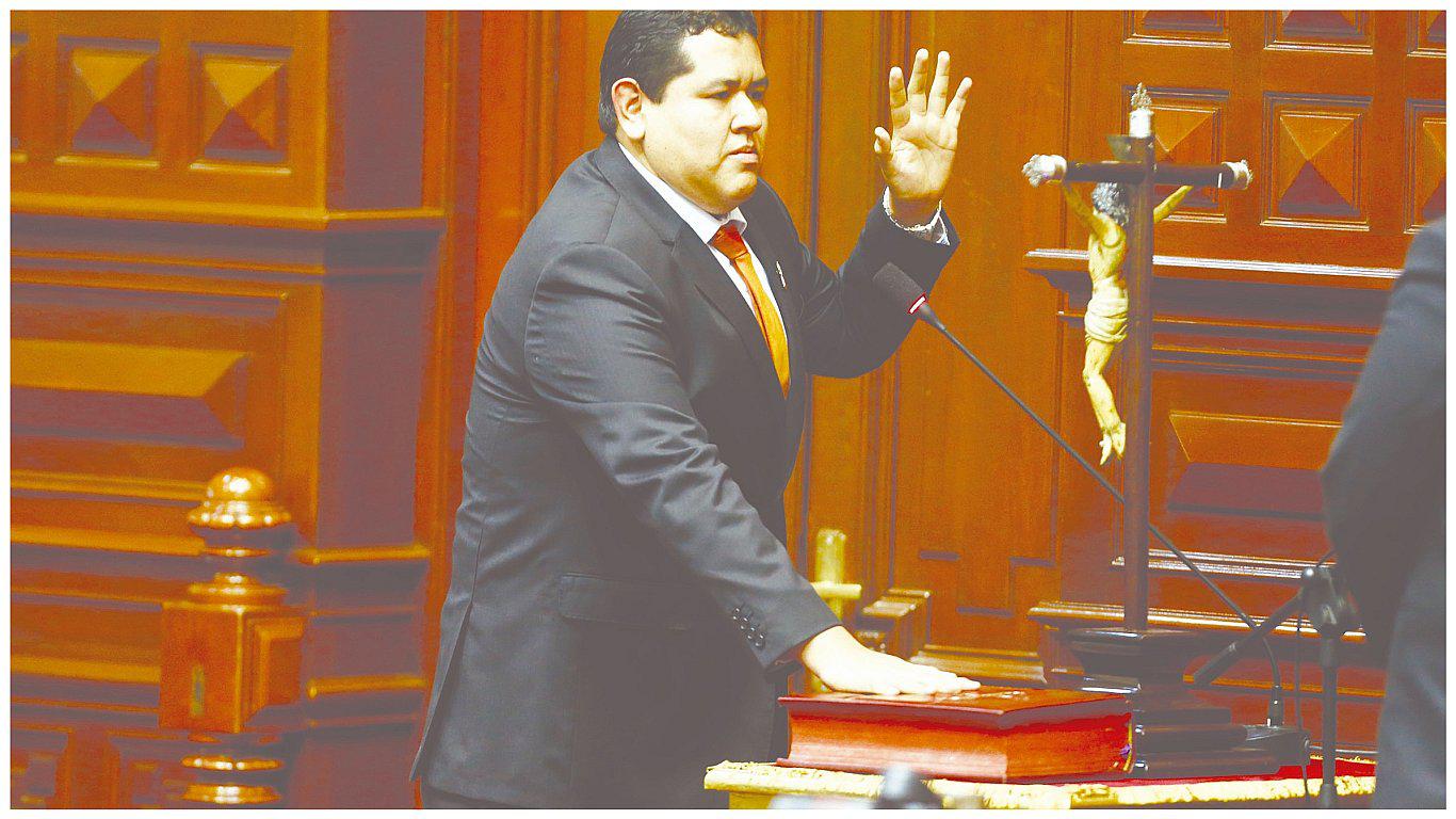 Impulsó proyecto de Ley que impactó en negocio de su familia  