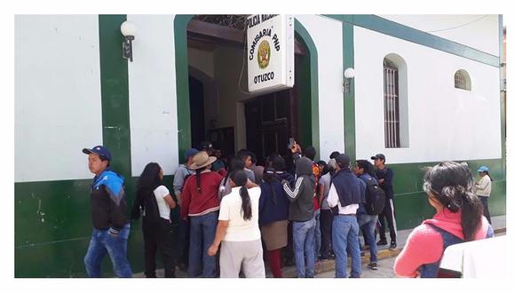 Policía detiene a cinco jóvenes de la UNT Otuzco 