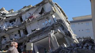 Suben a 25.000 los muertos por los terremotos en Turquía y Siria