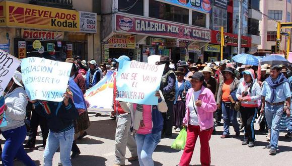 Vecinos del aeropuerto de Juliaca protestan contra ampliación