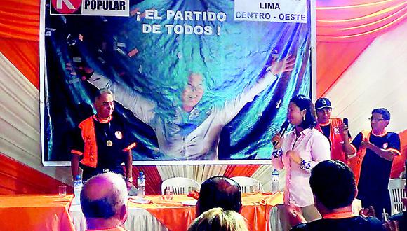 Keiko Fujimori encarga campaña en zona de Lima a exedecán de Alberto Fujimori (VIDEO)