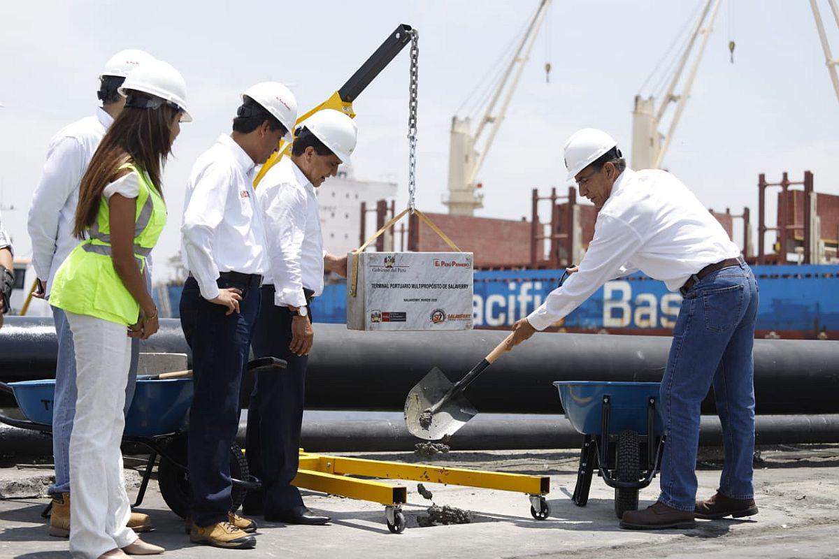 Martín Vizcarra participó en la inauguración de obras en el terminal de Salaverry, Trujillo. (Foto: Difusión)