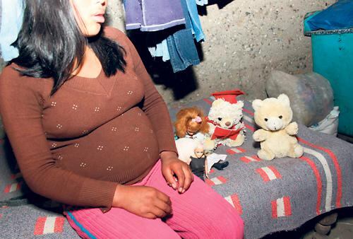 Embarazo adolescente se incrementa por falta de presupuesto propio para prevención