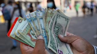 Dólar subió a S/ 3.81 en la plaza local tras conocerse nuevos resultados de sondeo electoral