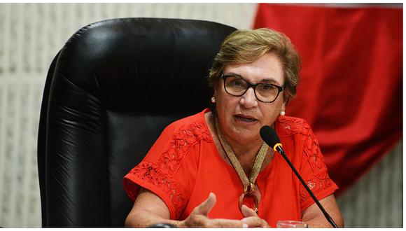 Romero-Lozada pide a personas en contra del currículo que se informen mejor