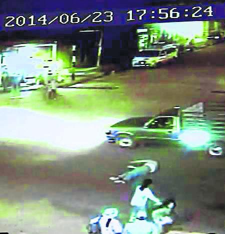 Cámaras de seguridad captan atropello (VIDEO)