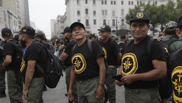 Reservistas del Ejército marchan y exigen beneficios para excombatientes del terrorismo. Fotos: Anthony Niño de Guzmán  / @photo.gec