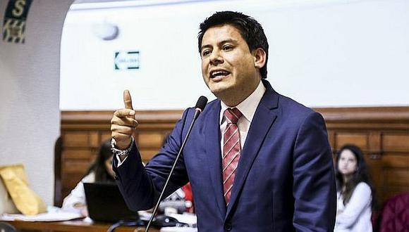 Fuerza Popular suspende al congresista Edwin Vergara