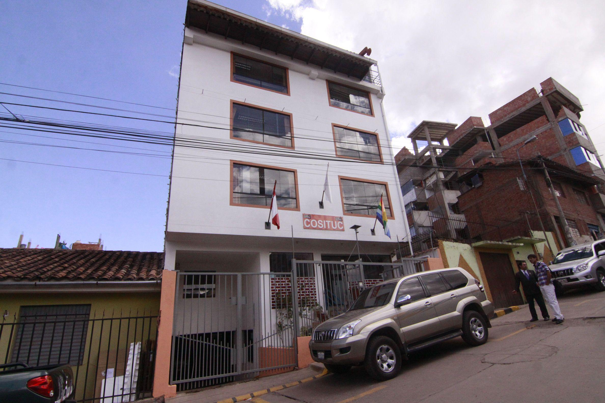 Cusco: Cosituc compraría tres camionetas a pesar de ir contra norma