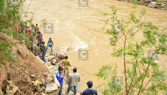 Por despiste de auto, tres personas desaparecen en el río Mantaro (VIDEO)