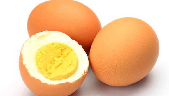 Comer un huevo al día reduce el riesgo de sufrir alguna enfermedad en el corazón