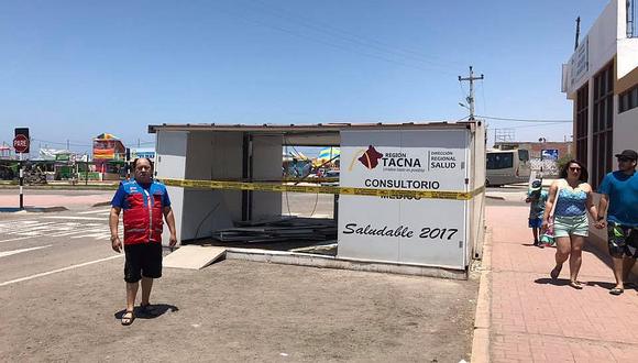 Conductor destruye caseta de atención del puesto de salud de Boca del Río