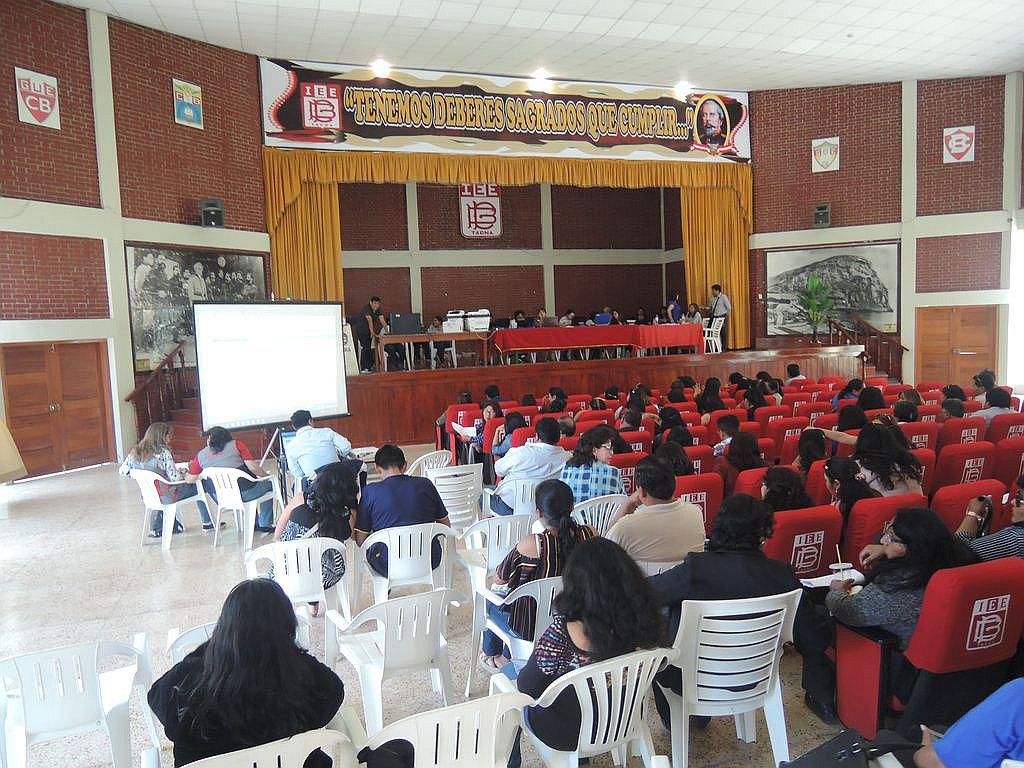 Ugel Tacna ofrece 274 plazas de reasignación