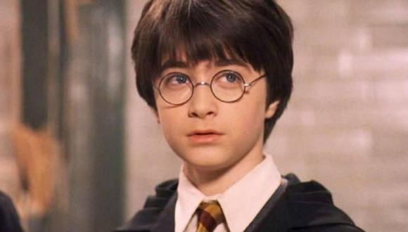 Ponte de pie en su lugar La base de datos Carrera Harry Potter”: primera película de la saga logra mil millones de dólares en  taquilla | China | MISCELANEA | CORREO