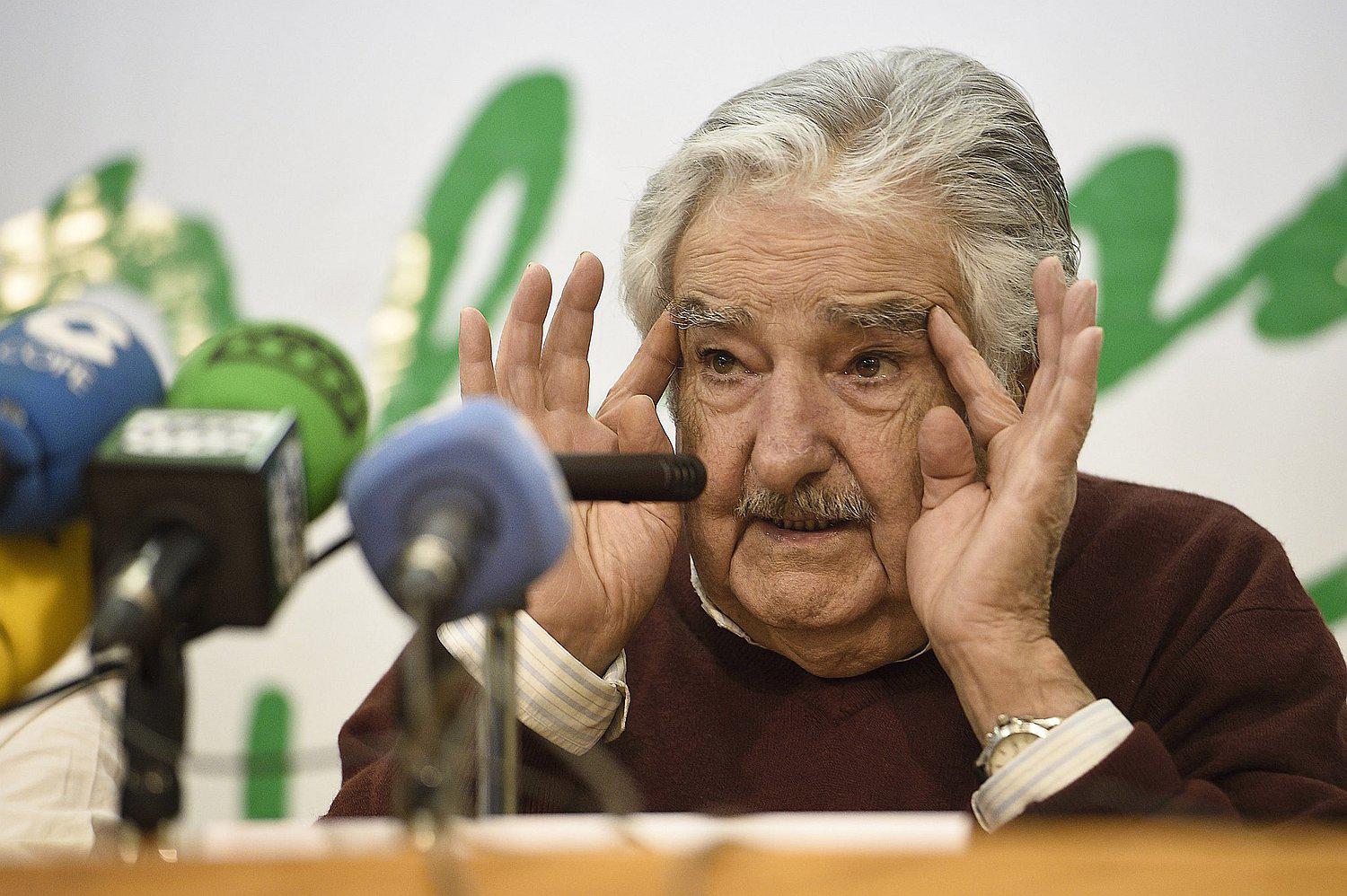 Leopoldo López cumplió 1.000 días en prisión y José Mujica se solidarizó