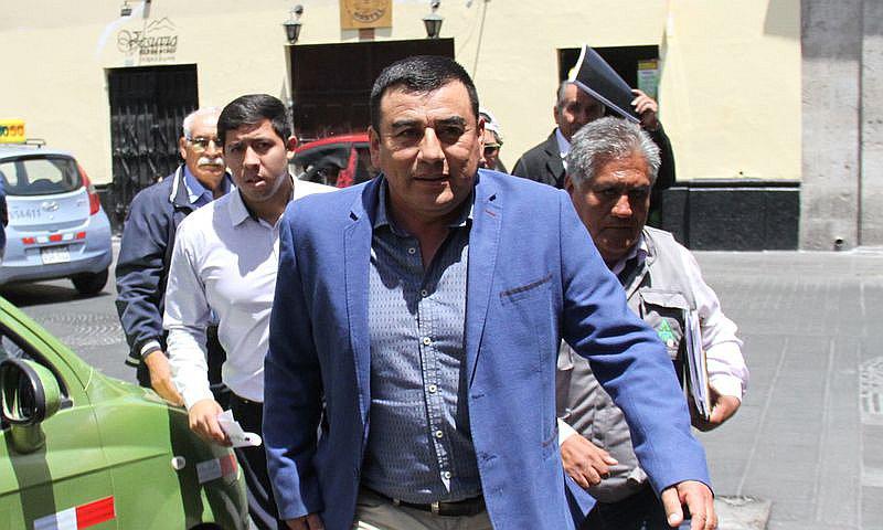 ​Gerente de Autodema se salva de interpelación