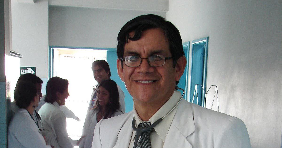 El médico Ciro Maguiña ha tratado e investigado enfermedades infecciosas en el país desde hace décadas. (Foto: UPCH)