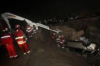 Camioneta se despista y aplasta vivienda en Morro Solar de Chorrillos