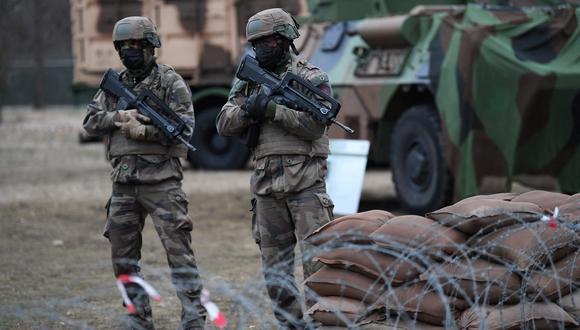 “Francia está lista, si la OTAN lo decidiera, a desplegar elementos militares en Rumanía”, dijo la ministra de Defensa francesa.  (Foto:  BERTRAND GUAY / various sources / AFP)