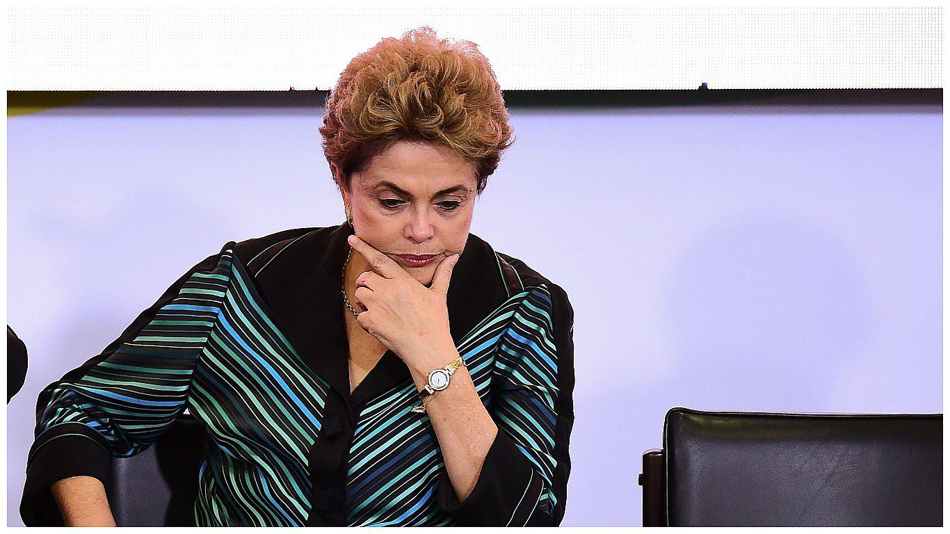 Dilma Rousseff: Comisión que le juzga aprueba el informe que pide su destitución
