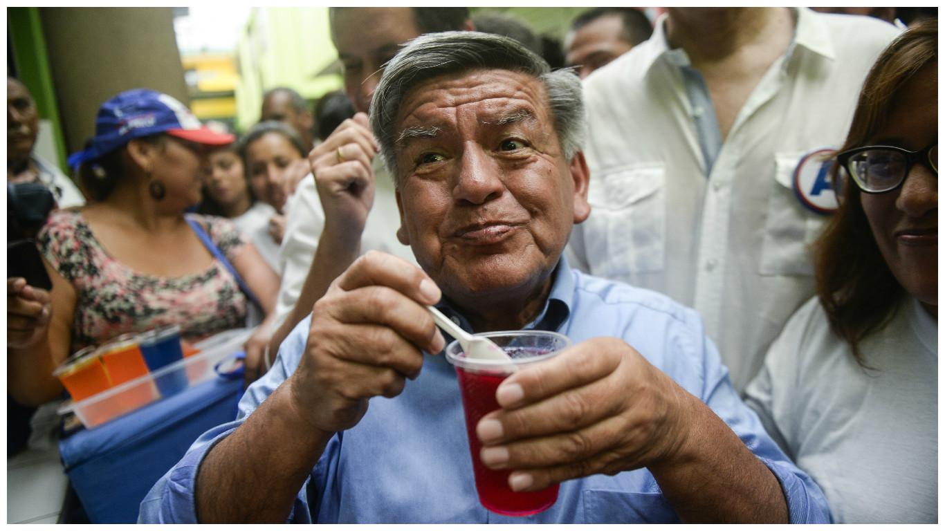 César Acuña: "Soy el único peruano que tiene capacidad investigativa" (VIDEO)